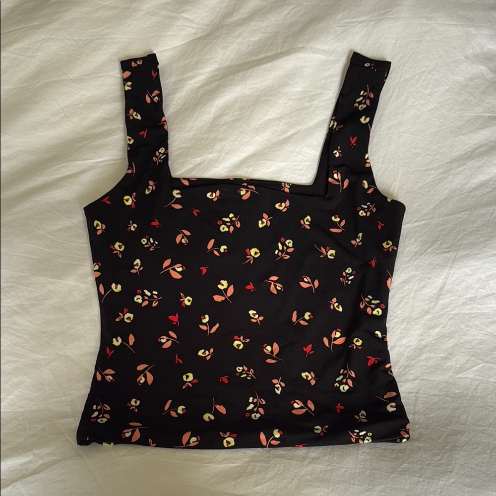 Floral Black Cropped Tank